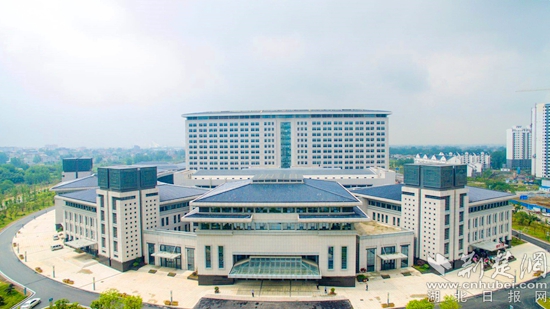民生項(xiàng)目——蘄春縣李時(shí)珍中醫(yī)院.jpg